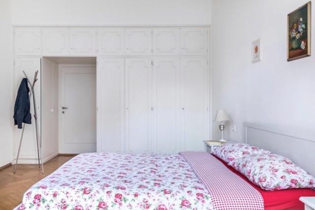 Villa Anita Rooms Болзано Екстериор снимка