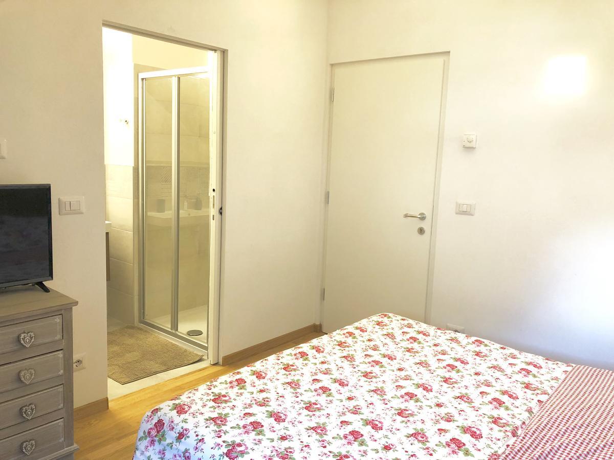 Villa Anita Rooms Болзано Екстериор снимка